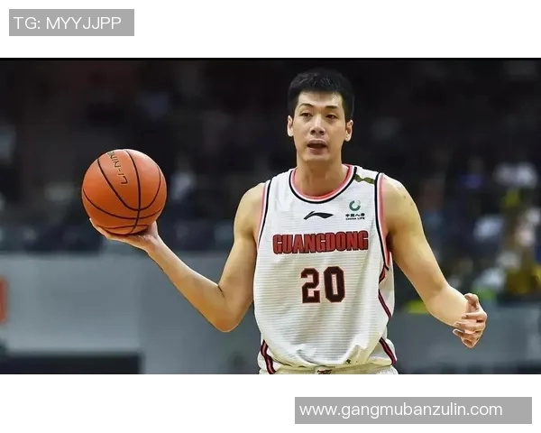 任骏飞领衔广东男篮再创辉煌期待新赛季的精彩表现与团队协作